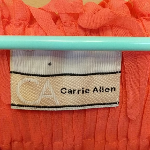 EUC CARRIE ALLEN OFF THE SHOULDER TOP SIZE LARGE - Picture 4 of 8